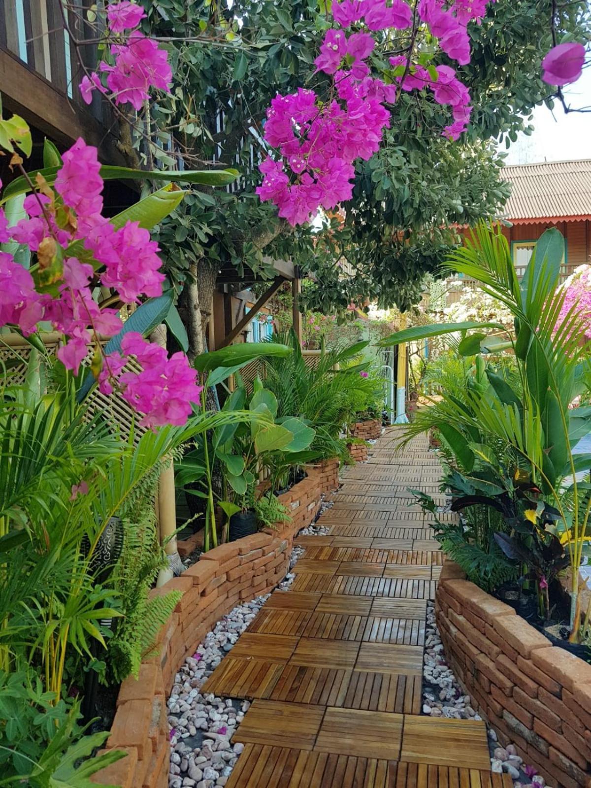 Bleu Verde, The Secret Garden - Turtle Point Beach Гили Траванган Экстерьер фото